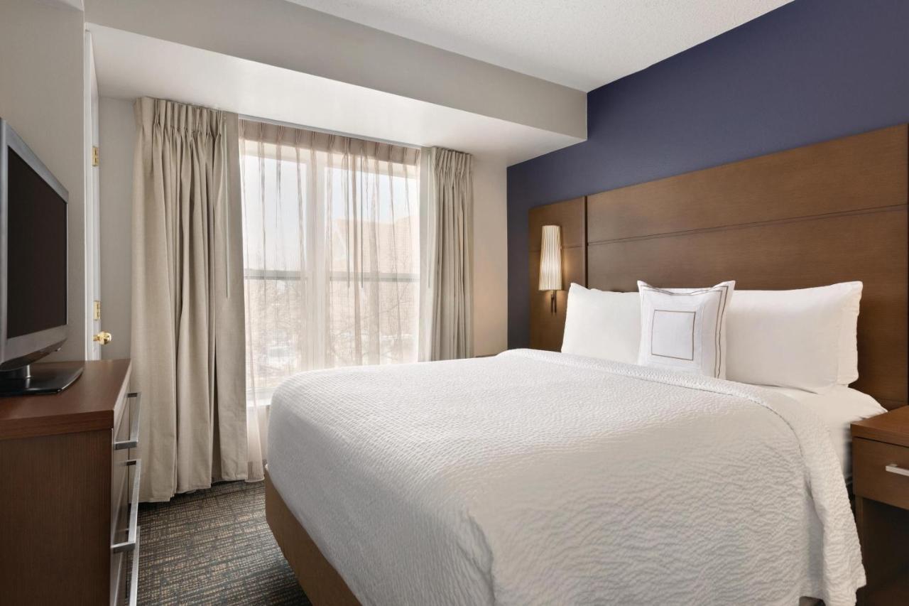 Residence Inn By Marriott Buffalo Galleria Mall Чиктовага Экстерьер фото